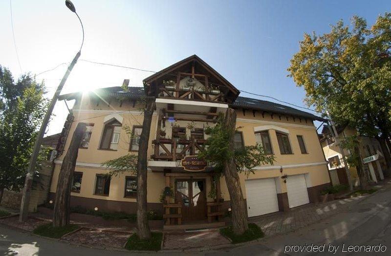 Art-Rustic Boutique Hotel Chisinau Exterior photo