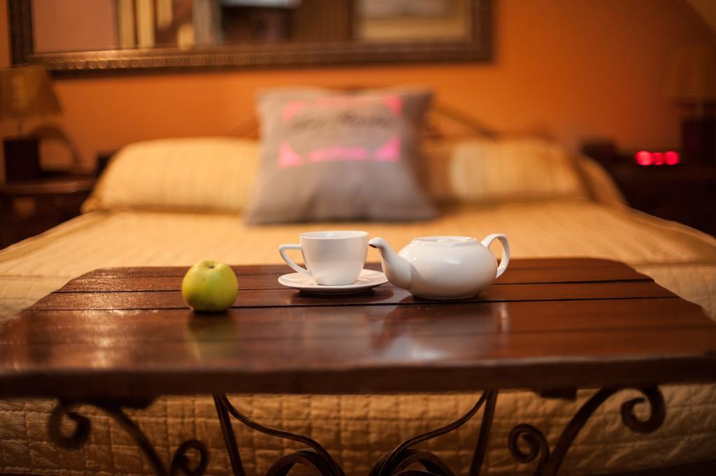 Art-Rustic Boutique Hotel Chisinau Exterior photo